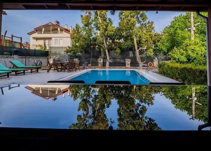 Can Villa